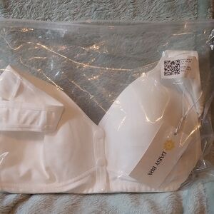 Daisy Classic White Bra